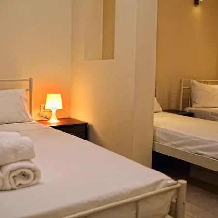 Hotel Niriides Retimno