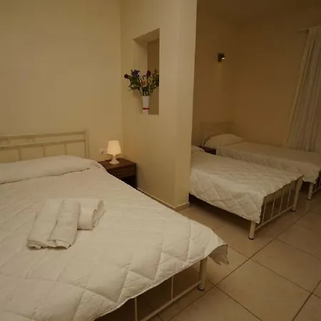 Hotel Niriides Retimno